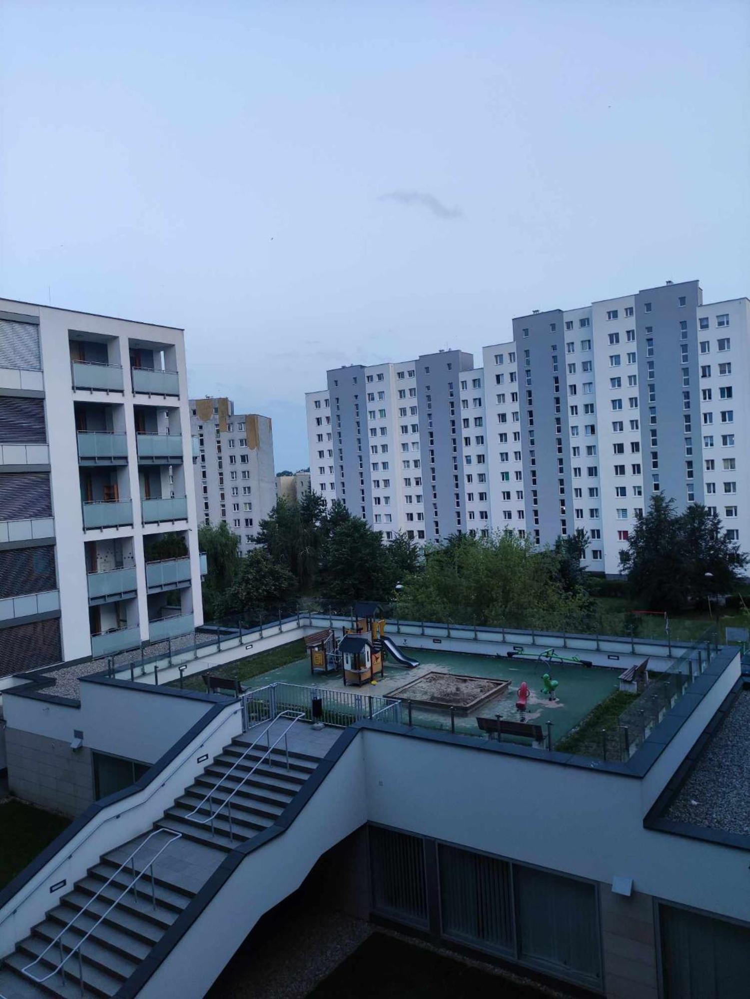 Apartamenty Metro Targowek 27 Warschau Exterior foto